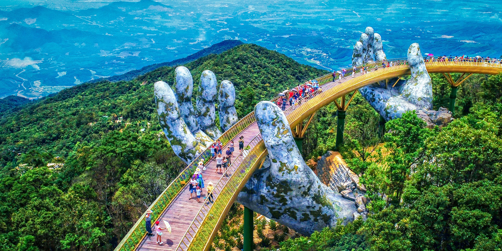 CLASSICAL VIETNAM   (HA NOI – HA LONG – HUE – DA NANG – HOI AN – HO CHI MINH)